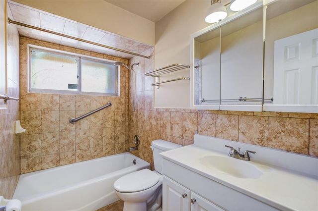 8234 IMBER STREET, Orlando, FL 32825