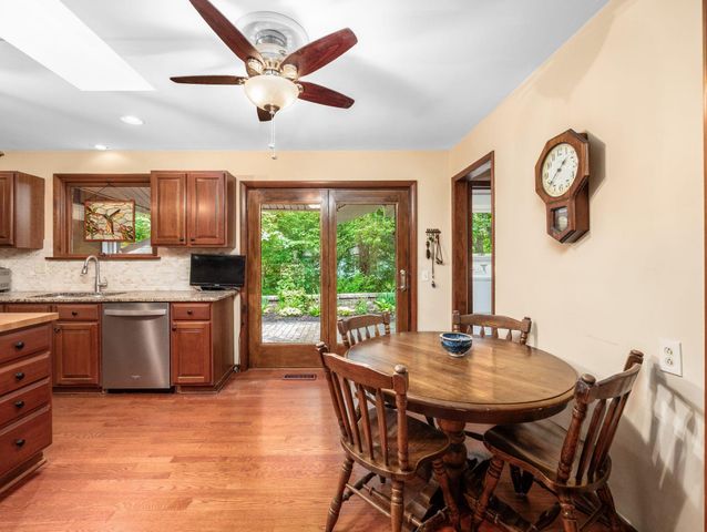 6107 Riverside Drive, Powell, OH 43065