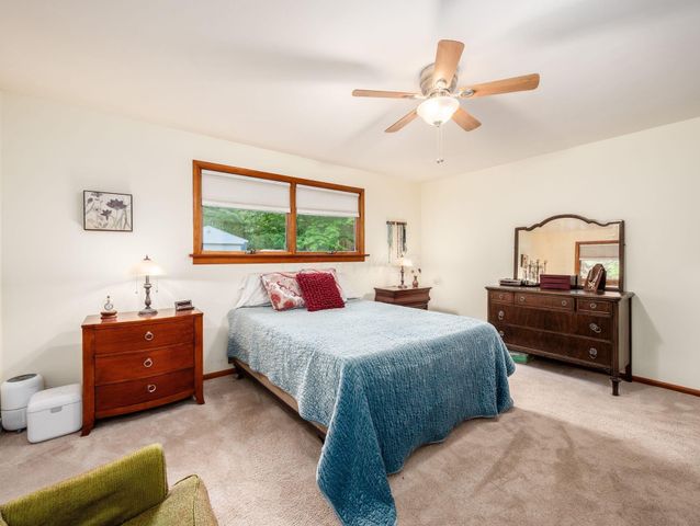 6107 Riverside Drive, Powell, OH 43065