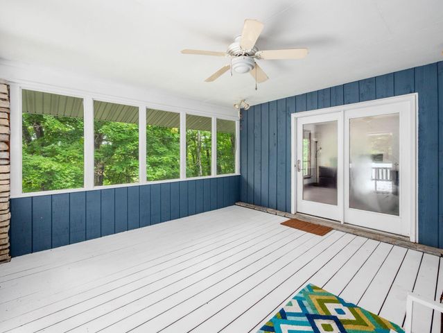6107 Riverside Drive, Powell, OH 43065