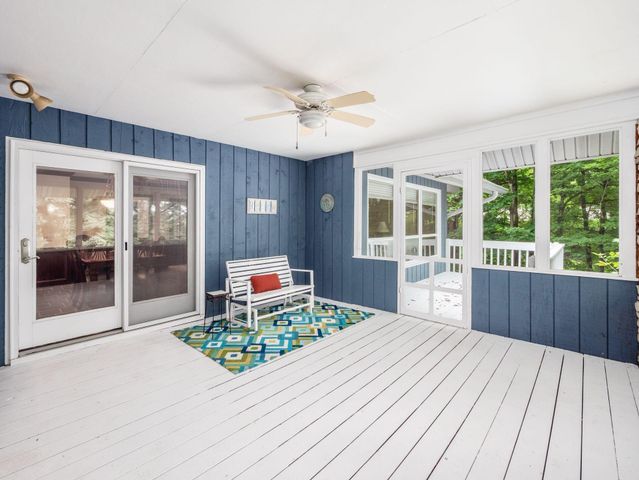 6107 Riverside Drive, Powell, OH 43065
