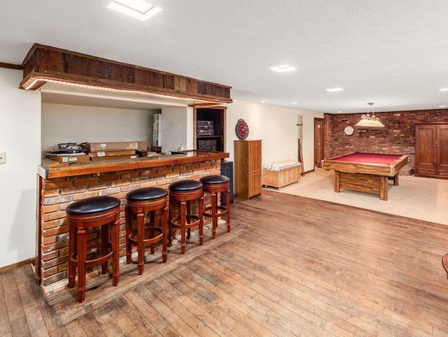 6107 Riverside Drive, Powell, OH 43065