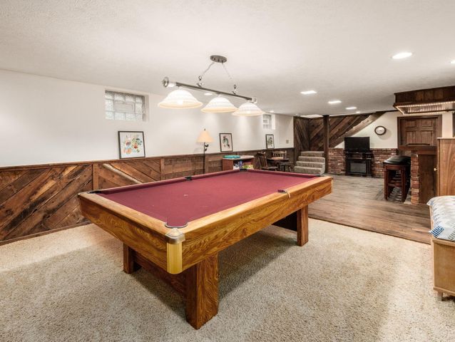6107 Riverside Drive, Powell, OH 43065
