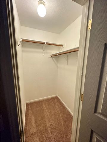 4705 Fort Moultrie LN 104, Austin, TX 78754