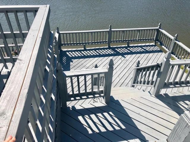 1234 River Terrace, Hobart, IN 46342