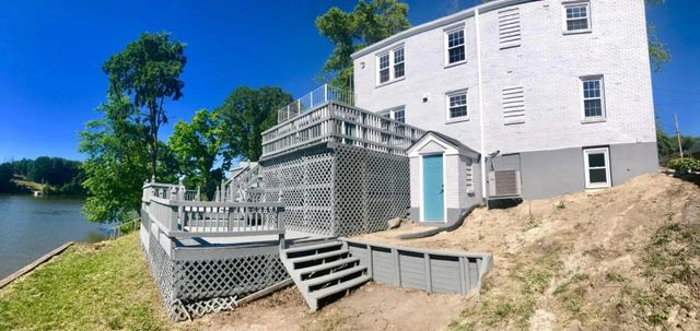 1234 River Terrace, Hobart, IN 46342