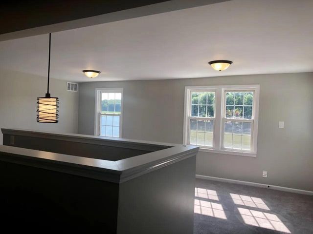 1234 River Terrace, Hobart, IN 46342