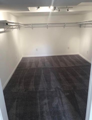 1234 River Terrace, Hobart, IN 46342