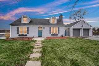 1234 River Terrace, Hobart, IN 46342