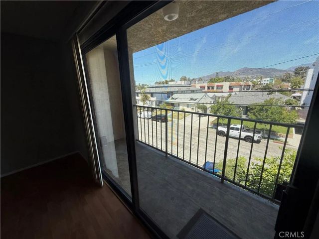 822 E Lomita Avenue 5, Glendale, CA 91205