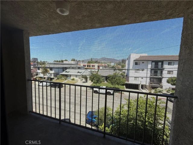 822 E Lomita Avenue 5, Glendale, CA 91205
