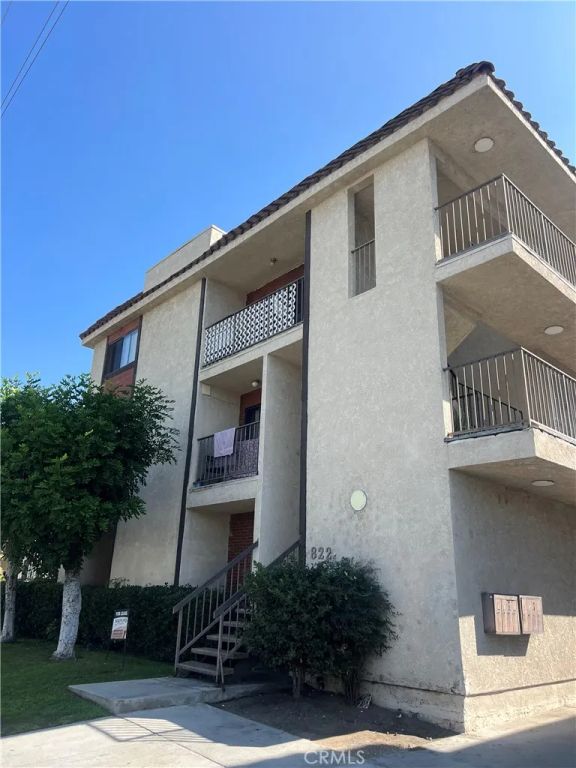 822 E Lomita Avenue 5, Glendale, CA 91205