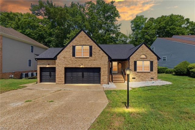 116 Lake Pointe DR, Newport News, VA 23603