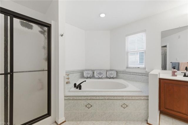116 Lake Pointe DR, Newport News, VA 23603