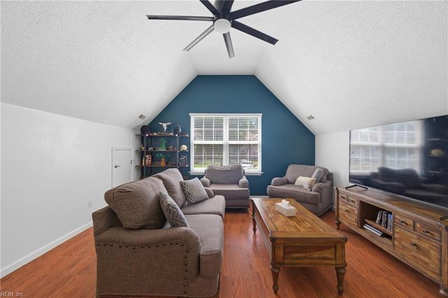 116 Lake Pointe DR, Newport News, VA 23603