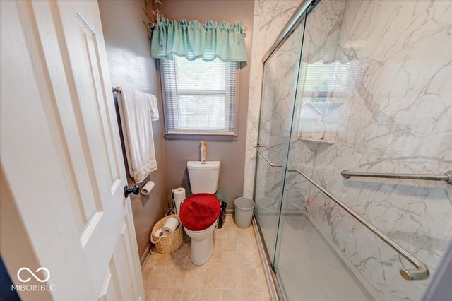 7604 Hillcrest Drive, Mooresville, IN 46158