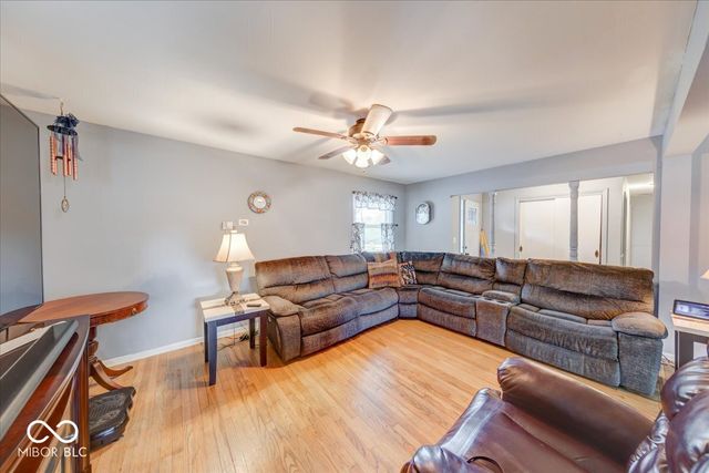 7604 Hillcrest Drive, Mooresville, IN 46158