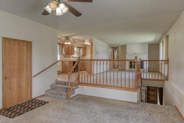 16610 N Suncrest Dr, Nine Mile Falls, WA 99026