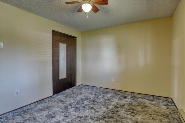 16610 N Suncrest Dr, Nine Mile Falls, WA 99026