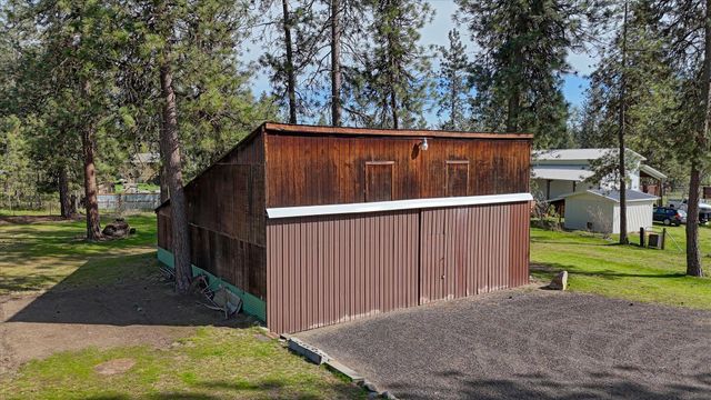 16610 N Suncrest Dr, Nine Mile Falls, WA 99026