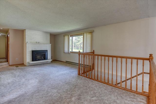 16610 N Suncrest Dr, Nine Mile Falls, WA 99026