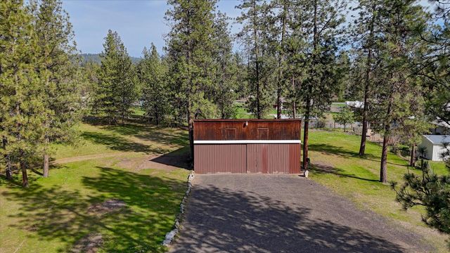 16610 N Suncrest Dr, Nine Mile Falls, WA 99026