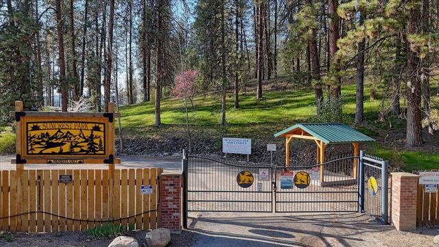 16610 N Suncrest Dr, Nine Mile Falls, WA 99026