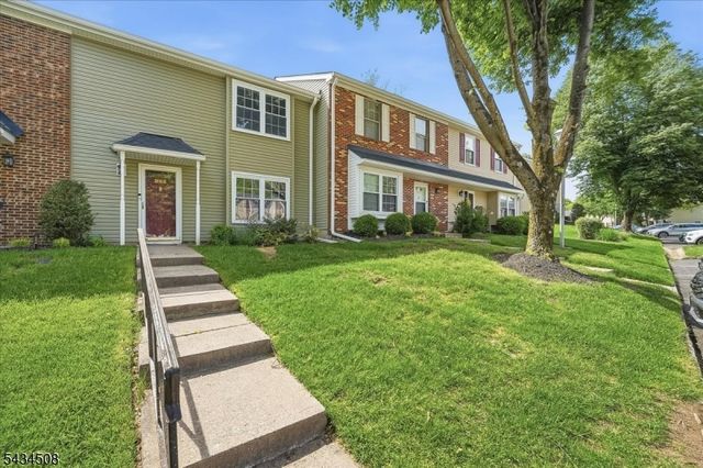 293 Gettysburg Way, Lincoln Park Boro, NJ 07035