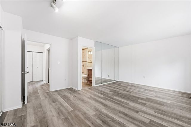 293 Gettysburg Way, Lincoln Park Boro, NJ 07035