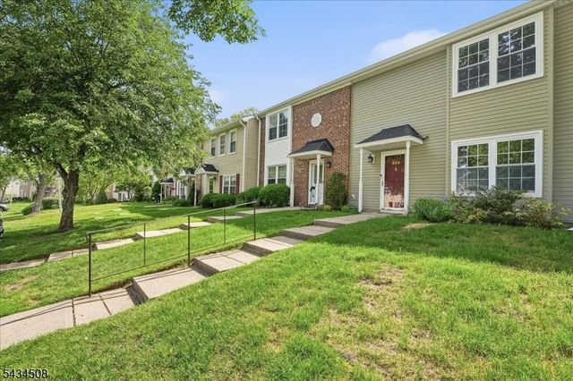293 Gettysburg Way, Lincoln Park Boro, NJ 07035