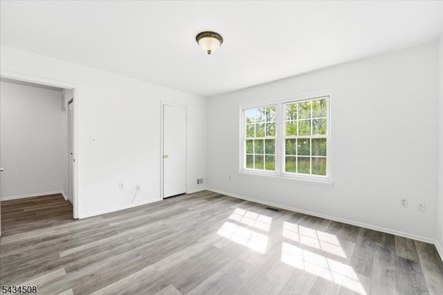 293 Gettysburg Way, Lincoln Park Boro, NJ 07035