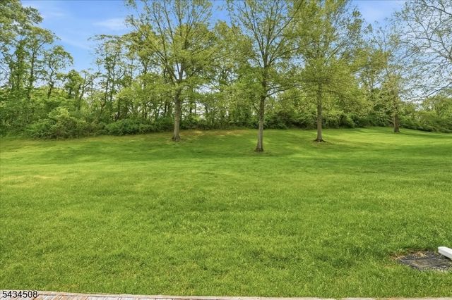 293 Gettysburg Way, Lincoln Park Boro, NJ 07035