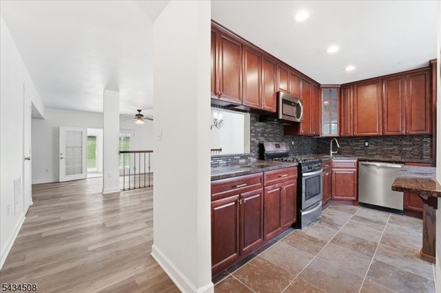 293 Gettysburg Way, Lincoln Park Boro, NJ 07035