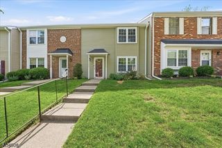 293 Gettysburg Way, Lincoln Park Boro, NJ 07035