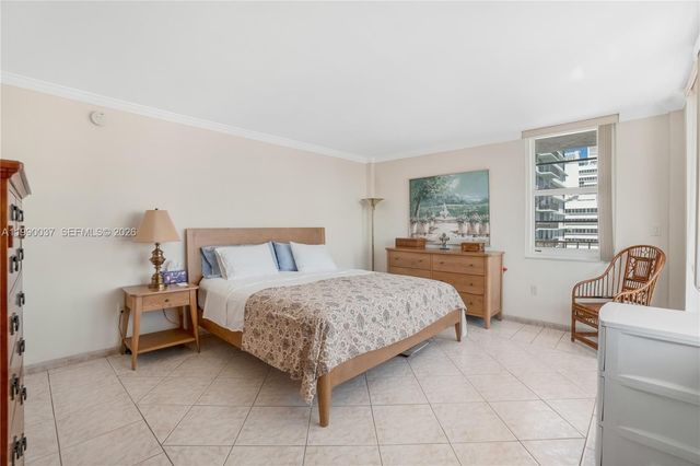 245 18th St 904, Miami Beach, FL 33139