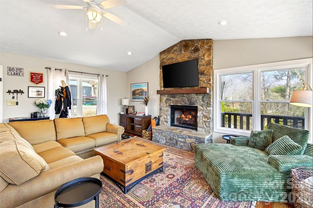 119 Sherwood Drive, Lake Lure, NC 28746