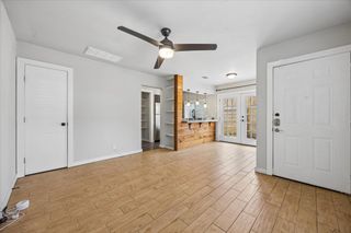 2717 Parker LN B, Austin, TX 78741
