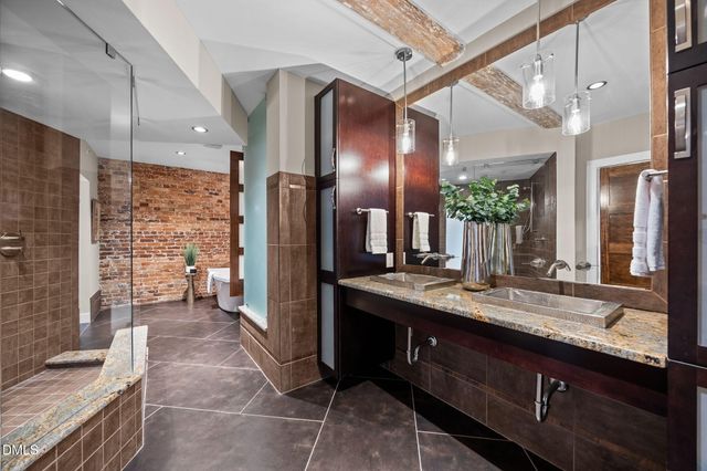 614 Capital Boulevard Unit 208, Raleigh, NC 27603