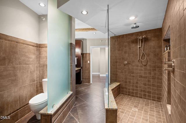 614 Capital Boulevard Unit 208, Raleigh, NC 27603