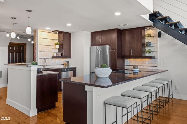 614 Capital Boulevard Unit 208, Raleigh, NC 27603