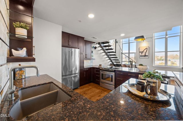 614 Capital Boulevard Unit 208, Raleigh, NC 27603