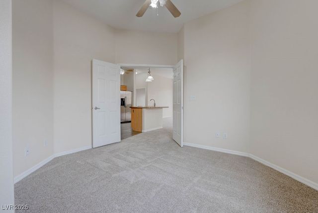 9181 Woodland Cove Court, Las Vegas, NV 89123