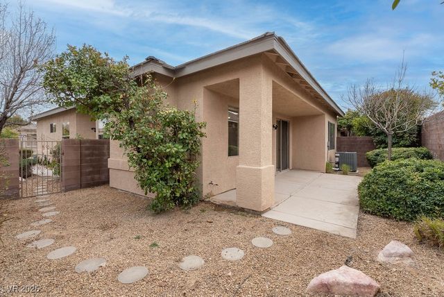 9181 Woodland Cove Court, Las Vegas, NV 89123
