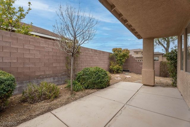 9181 Woodland Cove Court, Las Vegas, NV 89123