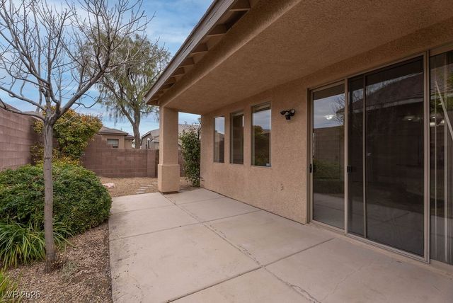 9181 Woodland Cove Court, Las Vegas, NV 89123