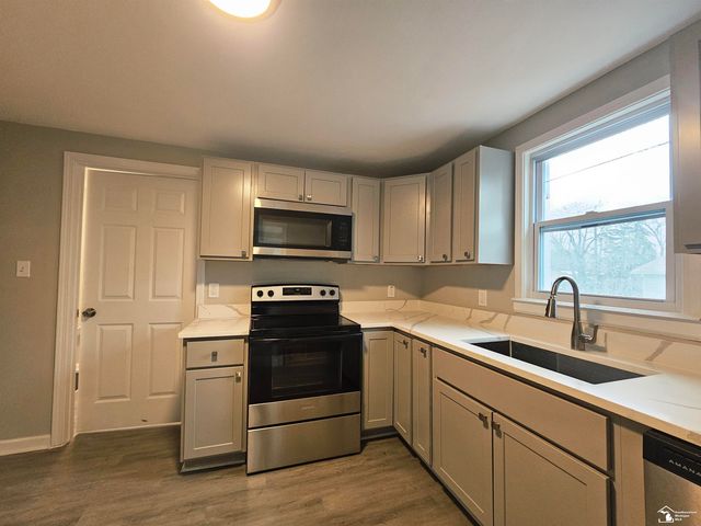 4366 9th Street, Ecorse, MI 48239