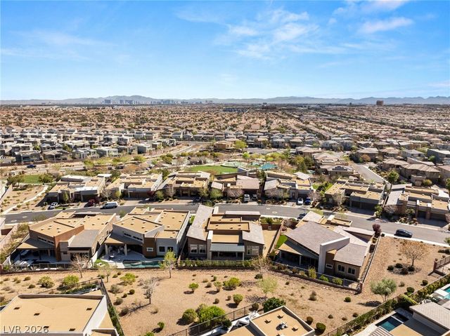 6321 Mojave Sky Street, Las Vegas, NV 89135