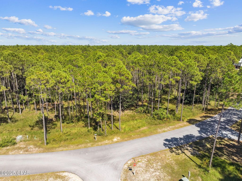 Image 18 of property listing at 7628 Coastal Hammock, Panama City Beach, FL 32413