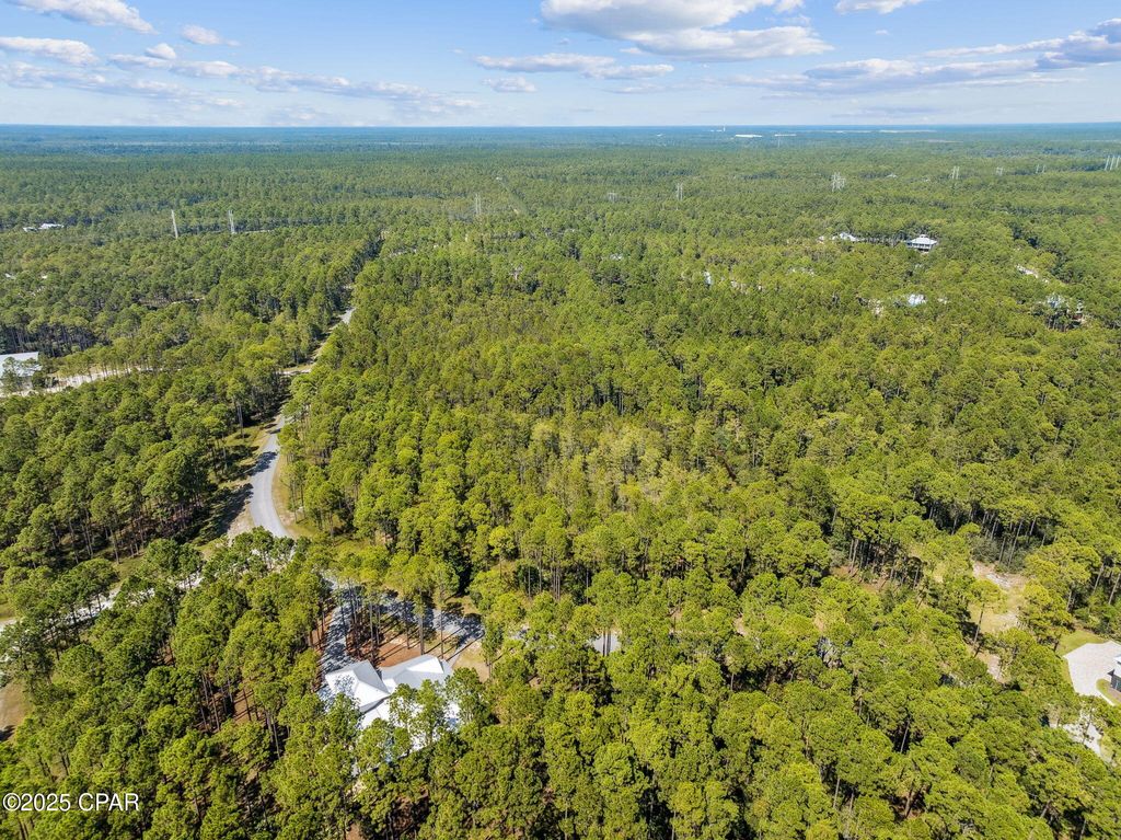 Image 9 of property listing at 7628 Coastal Hammock, Panama City Beach, FL 32413