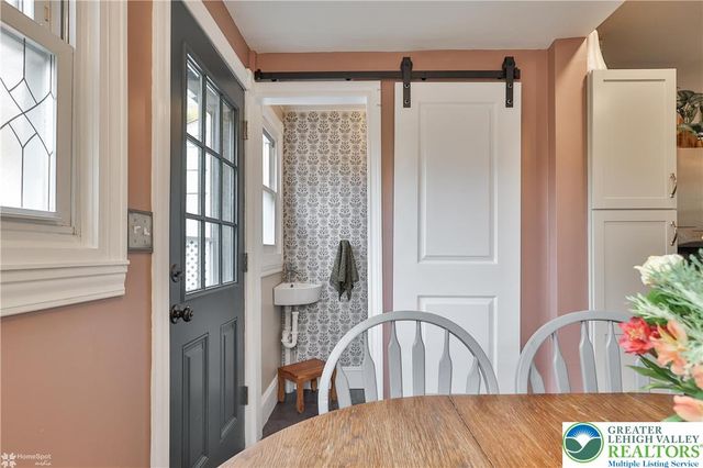 708 Pardee Street, Easton, PA 18042